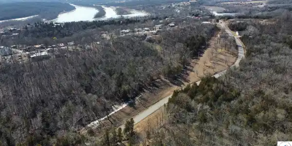 18 Acres Lost Valley
