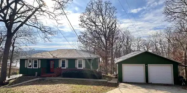 28885 Cedar Hill