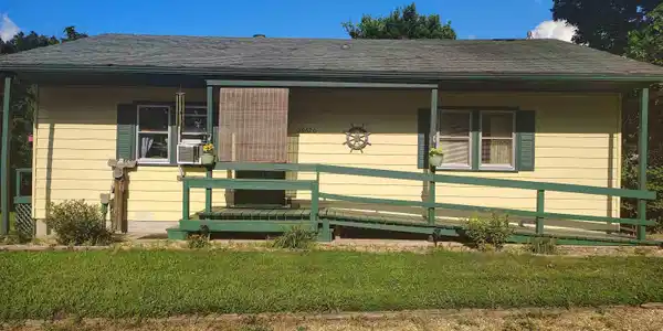 29620 Blue Grass