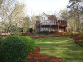 1202 Edgewater Point