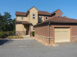 404 Sunset Point Dr