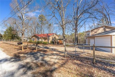 158 Creekwood Road
