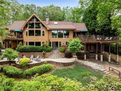 673 Lake Breeze Lane