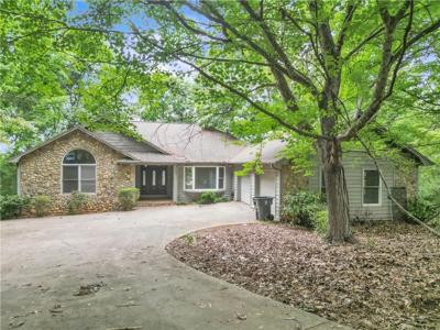 149 Inlet Pointe Drive