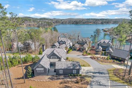 230 S Lake Drive