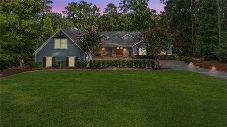 118 Pointe Harbor Drive