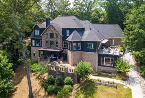116 Crest Pointe Drive