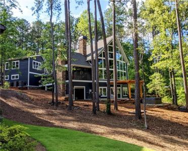 437 Peninsula Road