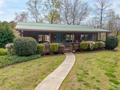 203 Little Lane