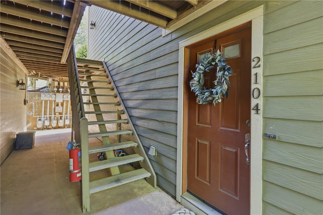 Image 2: Welcome to your next home, featuring a classic woo