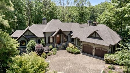 114 Club Cove Way