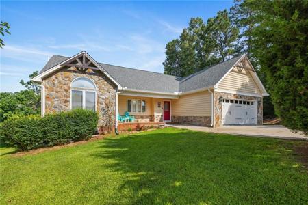 103 Fair Haven Court