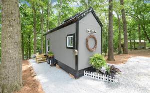 3178 Reed Creek Highway