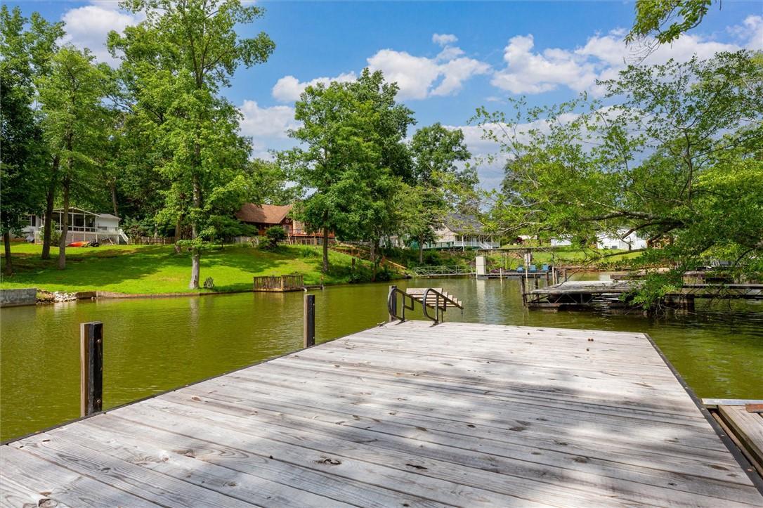 Image 2: Dock in place