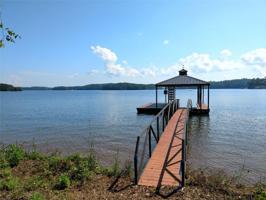 151 Rollingwood Drive