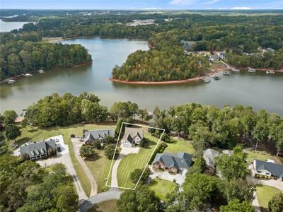 340 Green Hill Drive