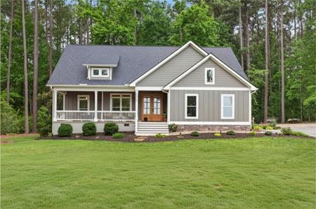 2024 Retreat Pointe Road