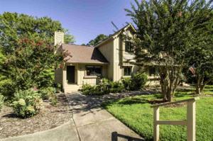 204 Harbor Cove Dr