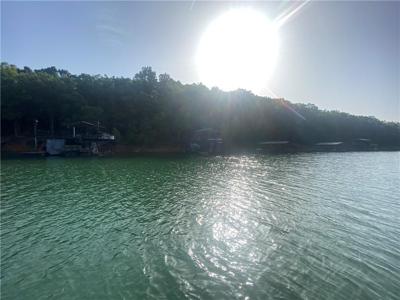1476 Dobbs Landing