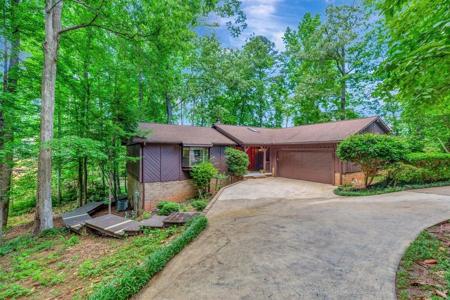 205 Apollo Drive
