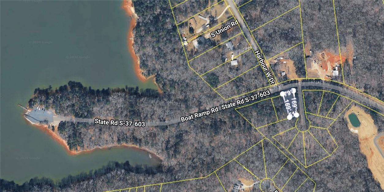Image 4: This map provides a clear overview of the area, hi