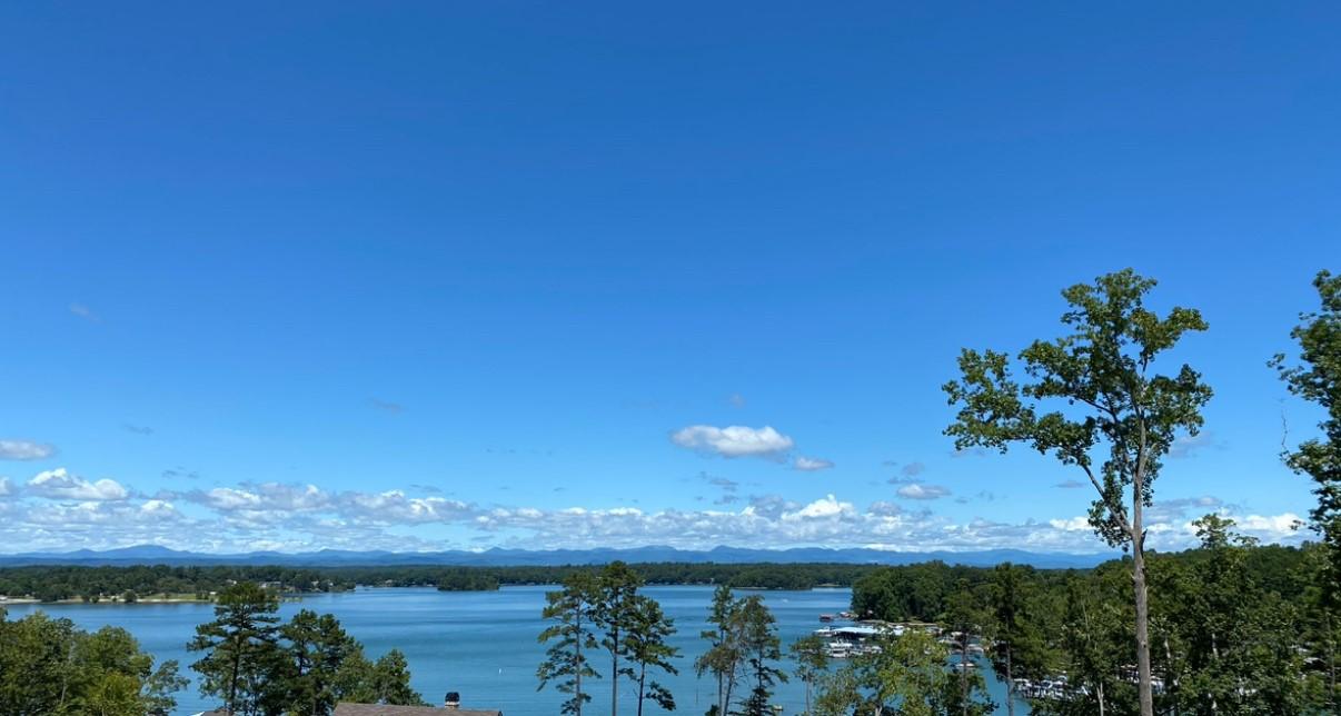 Image 3: Mountain and Lake Views