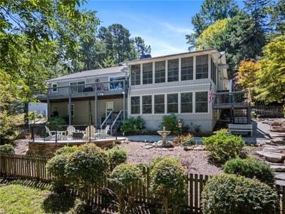 126 Indian Hills