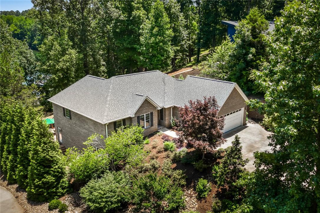 102 Gordon Drive, Townville, SC lhrmls02193297