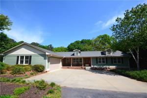 4591 Anderson Highway