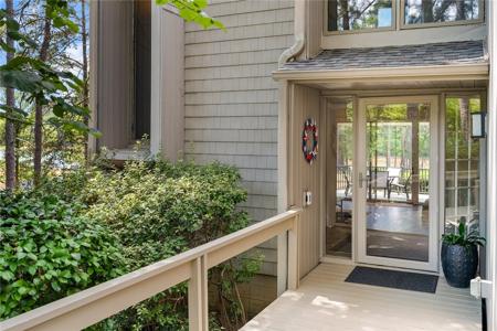 2031 Shelter Point
