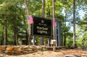 145 Harbor Lights Drive