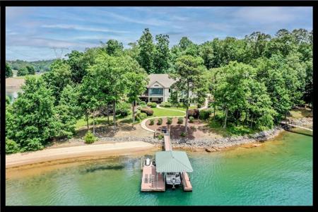 805 Treehaven Court
