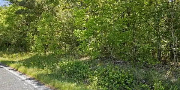 00 Lake Forest Drive