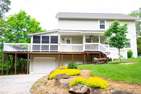 608 McKinney Way