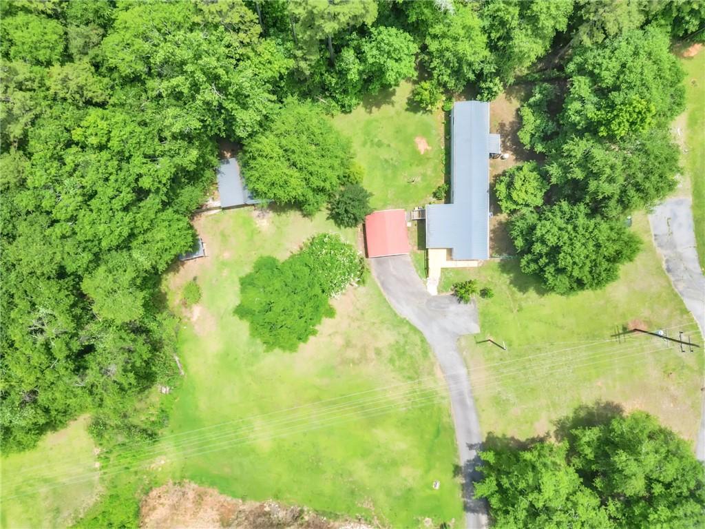 Image 3: An aerial perspective reveals a secluded residence