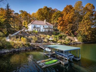 516 Hillandale Road