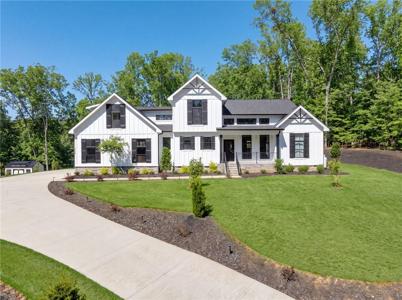 110 Royal Oaks Drive