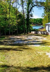 351 Lakewood Drive