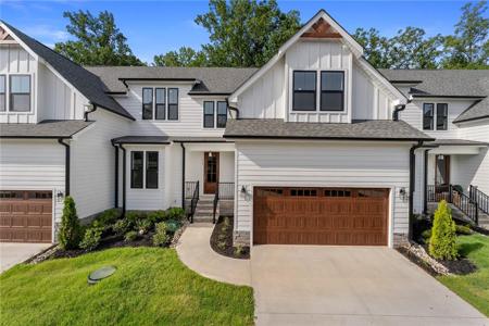 318 Breakwater Lane