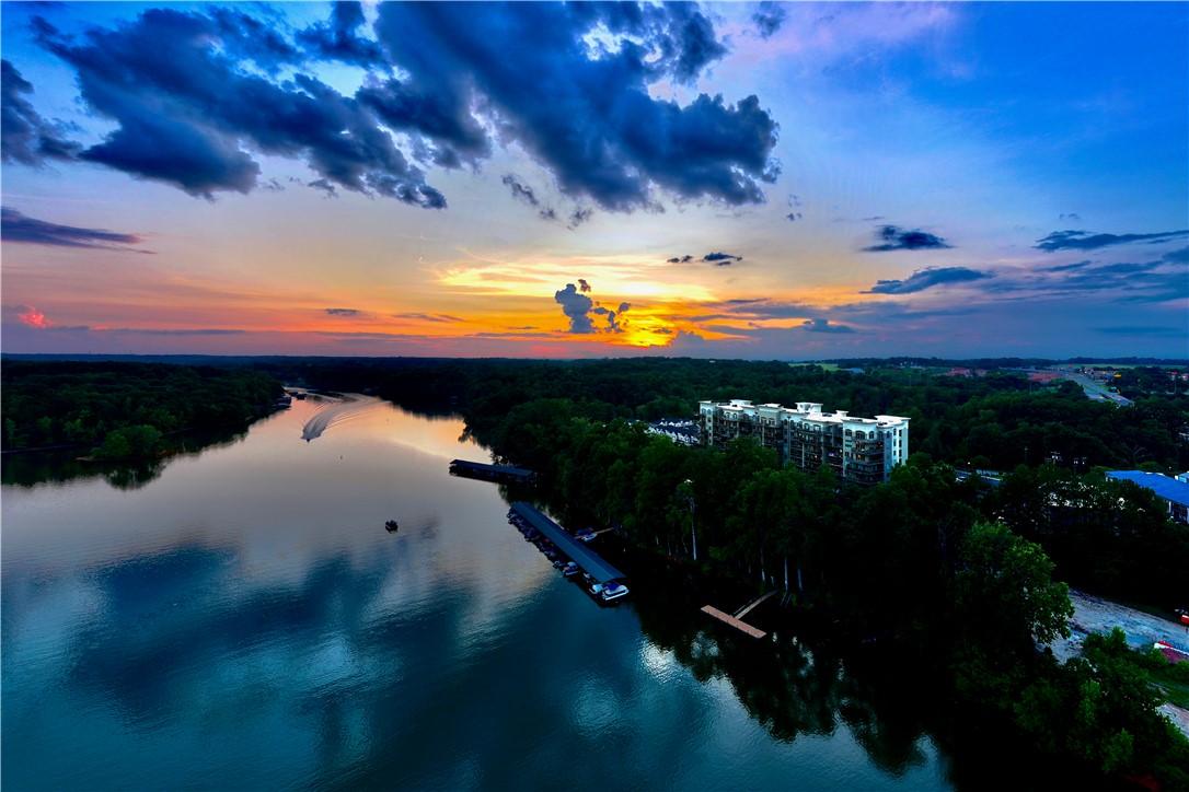 Image 2: Watermarke Condos with Deeded Boat Slip