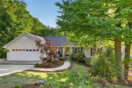 322 Shorecrest Drive