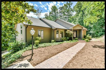 6 White Cap Court