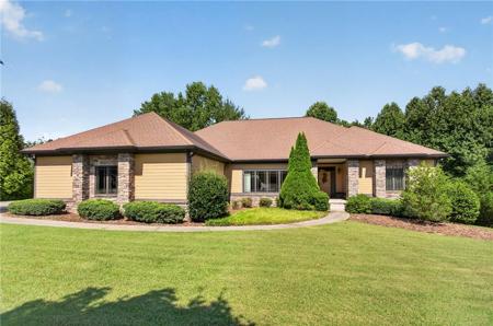 141 Northshores Drive