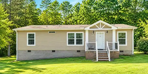 468 Charlie&rsquo;s Creek Road