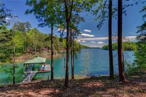 310 Knollwood Drive