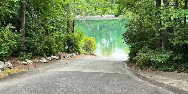 Image 2: Community Boat Ramp