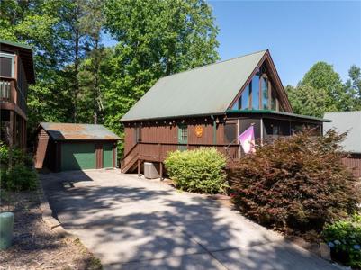 125 Briar Court