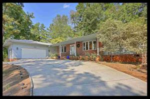 547 Long Reach Drive