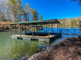 E18 Lake View Court