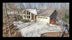 44 Mainsail Drive